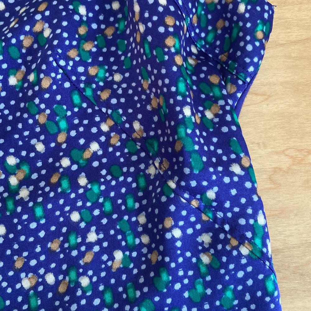 Ann Taylor Sleeveless Blouse Tank Large Blue Polka Dots Colorful - Picture 4 of 6